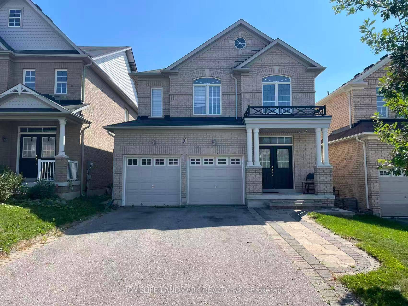 Client RemarksOpen Concept 2700 Sf, 4 Bedroom House On A Quiet Crescent !