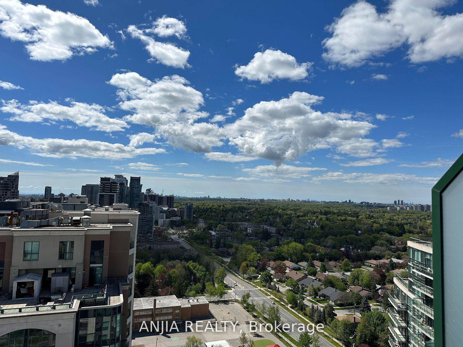 A Gorgeous Obstructed, Corner Penthouse Unit In The Prime Yonge And Finch Location.