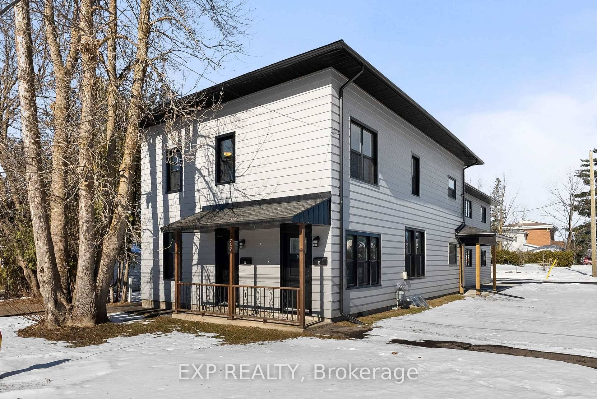 Welcome to 585 Perth Street, an exceptional opportunity for homebuyers seeking additional income or savvy investors adding to their portfolio.