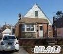 Spacious full house in Glen Oaks featuring 4 bedrooms and 2 bathrooms.