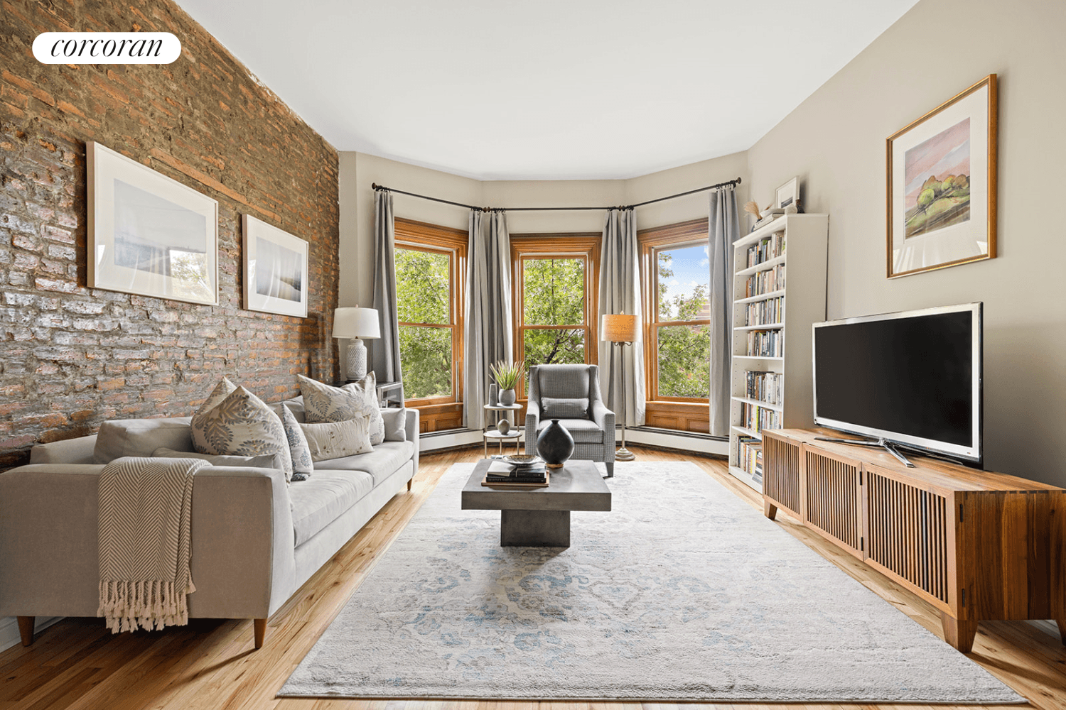 In the heart of Fort Greene, this rarely available, spacious and bright two bedroom coop is the perfect mix of period charm and modern style.