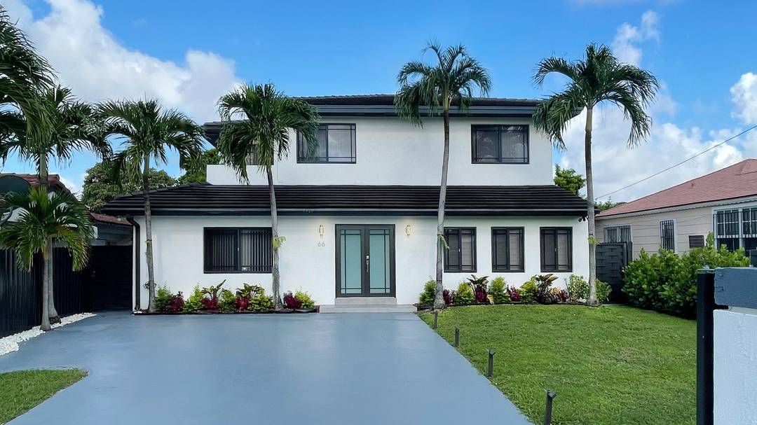 UNIQUE MIAMI RESIDENCE WITH MULTI GENERATIONAL LIVING OPTIONS !