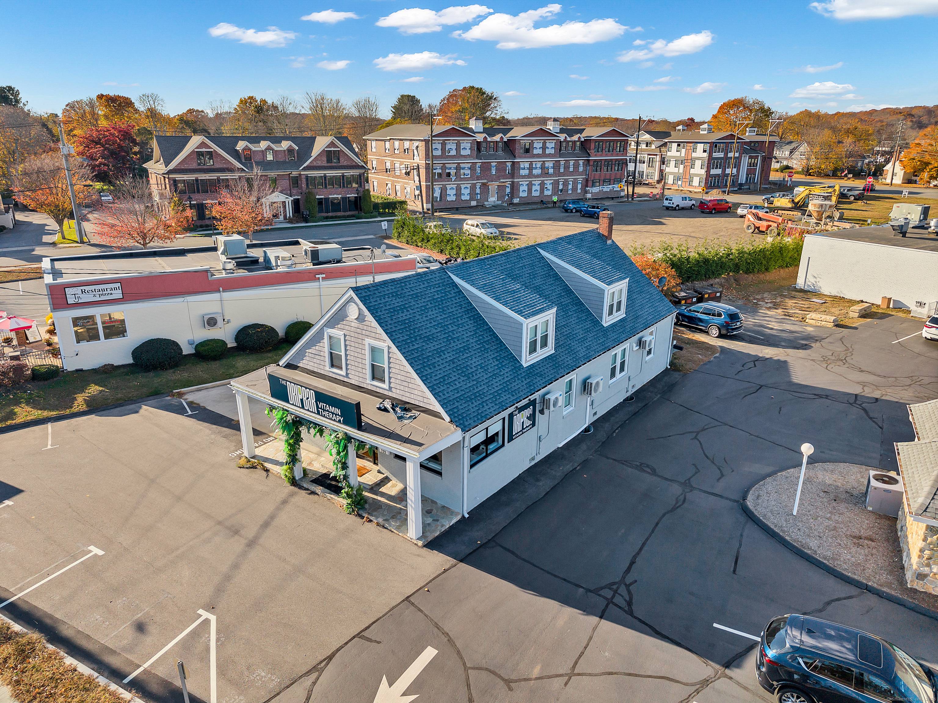 Location Prime Boston Post Road Frontage !