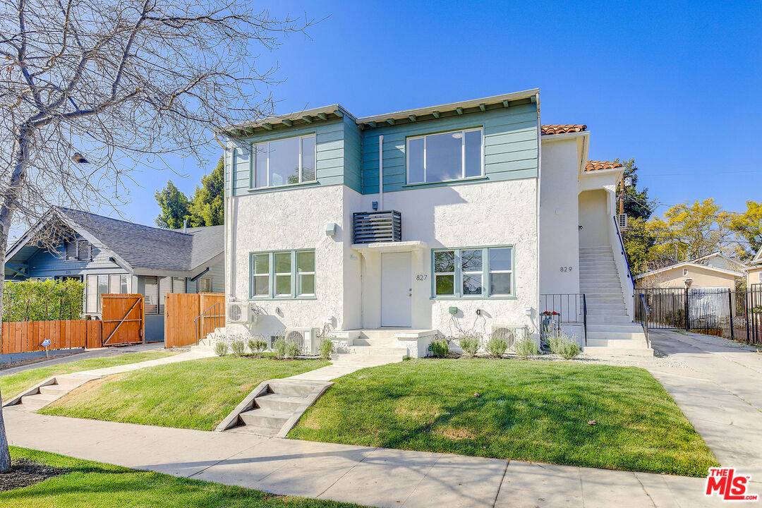 825  N Hobart Blvd 13.0 LA