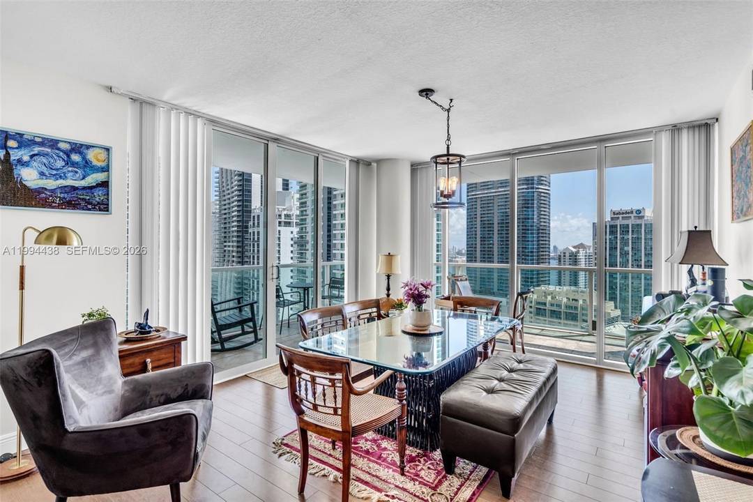 The ONLY 3BR condo for sale in The VUE at Brickell and Miami s Financial District well under 900K w over 1, 500 SF.