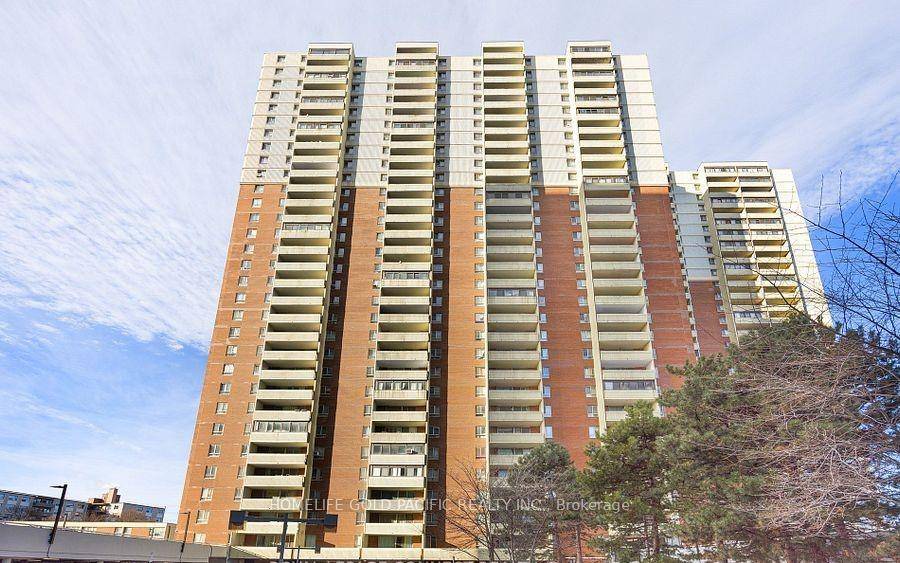 Welcome to Crescent Town, where convenience meets community !