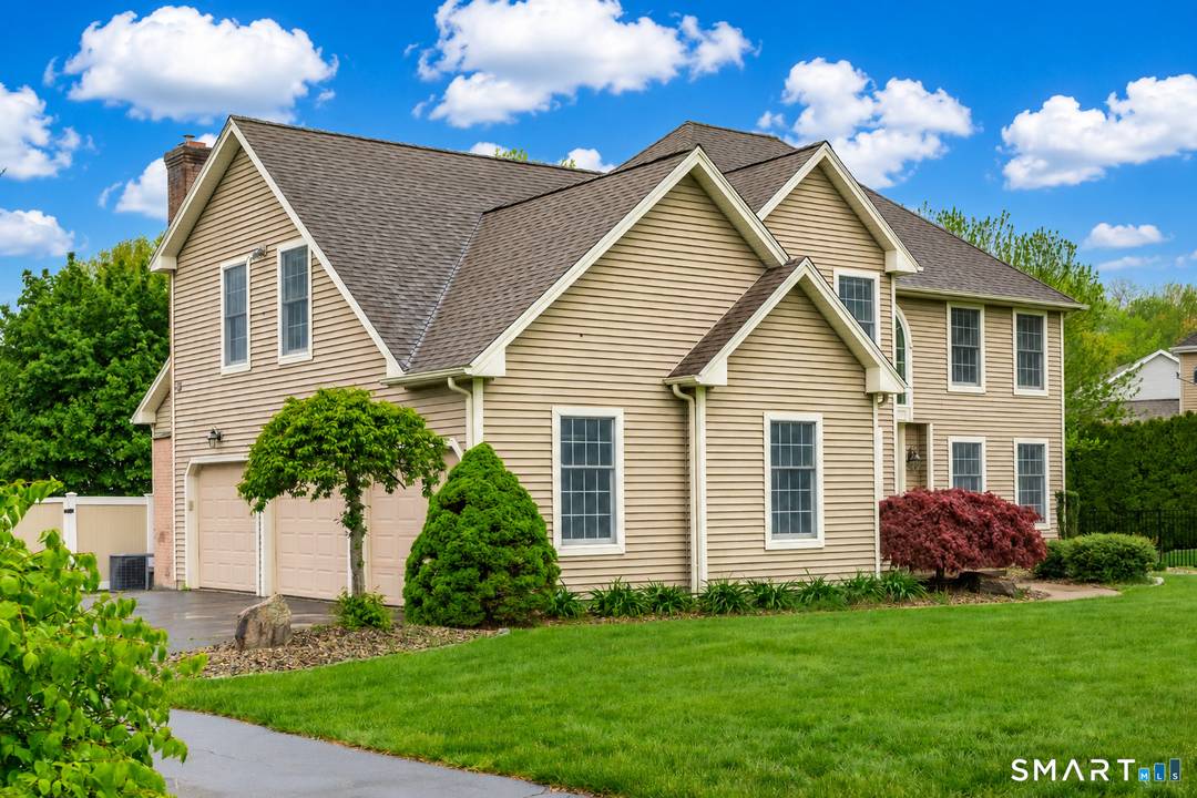This spacious and rarely available 4 bedroom, 4 bath home with a 3 car garage on a quiet cul de sac is ready for lease.