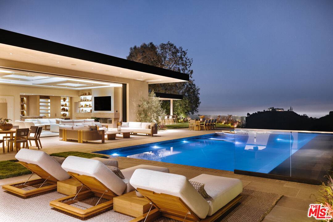 13674 Bayliss Rd 5BR Brentwood La