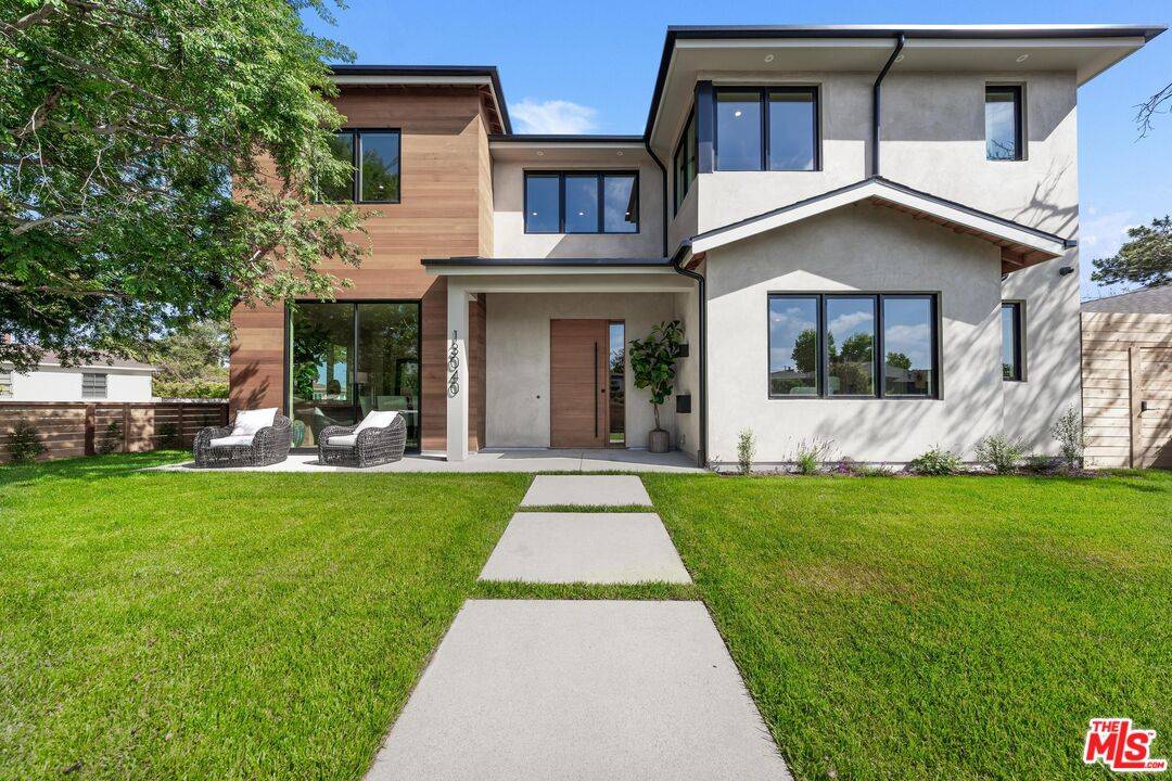 13040   Appleton Way 5BR Marina Del Rey La