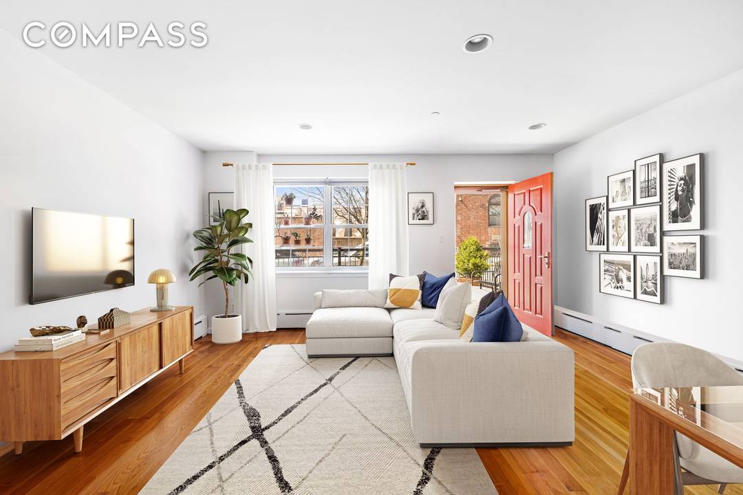 Sun Drenched Duplex with Expansive Private Garden in East Williamsburg !
