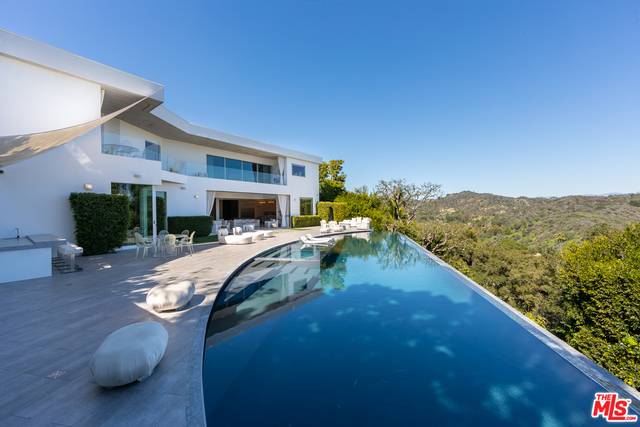 1518  BEL AIR RD Bel Air LA