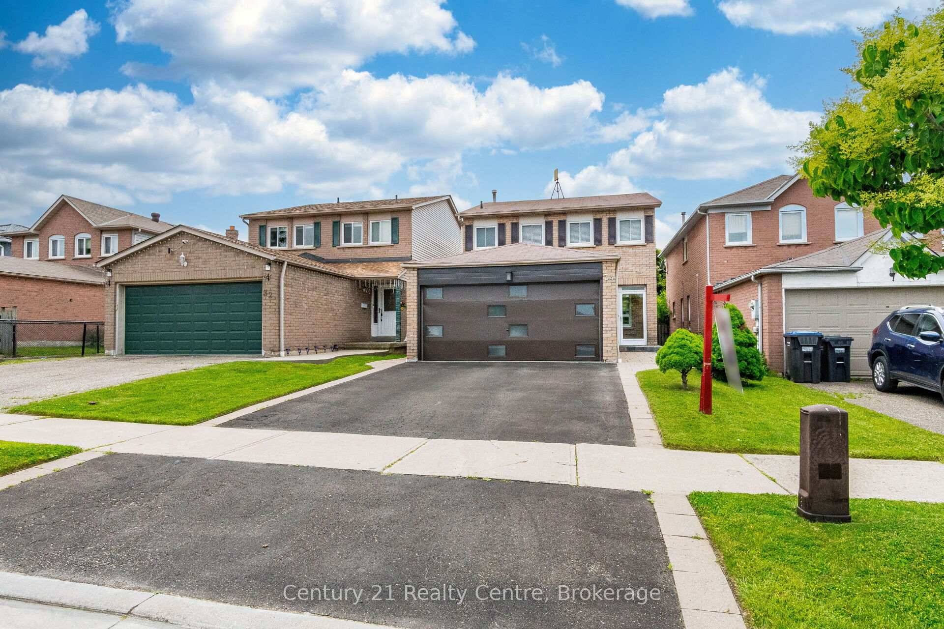 Backing On To Park Beautiful 3 Br Detached Home.