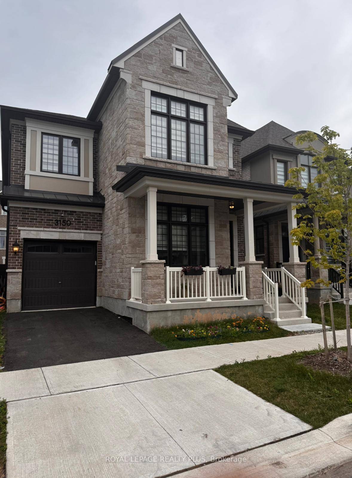 Welcome to this stunning 4 bedroom, 4 bathroom home in highly sought after Rural Oakville, offering over 2500 sq ft of beautifully designed living space above grade.