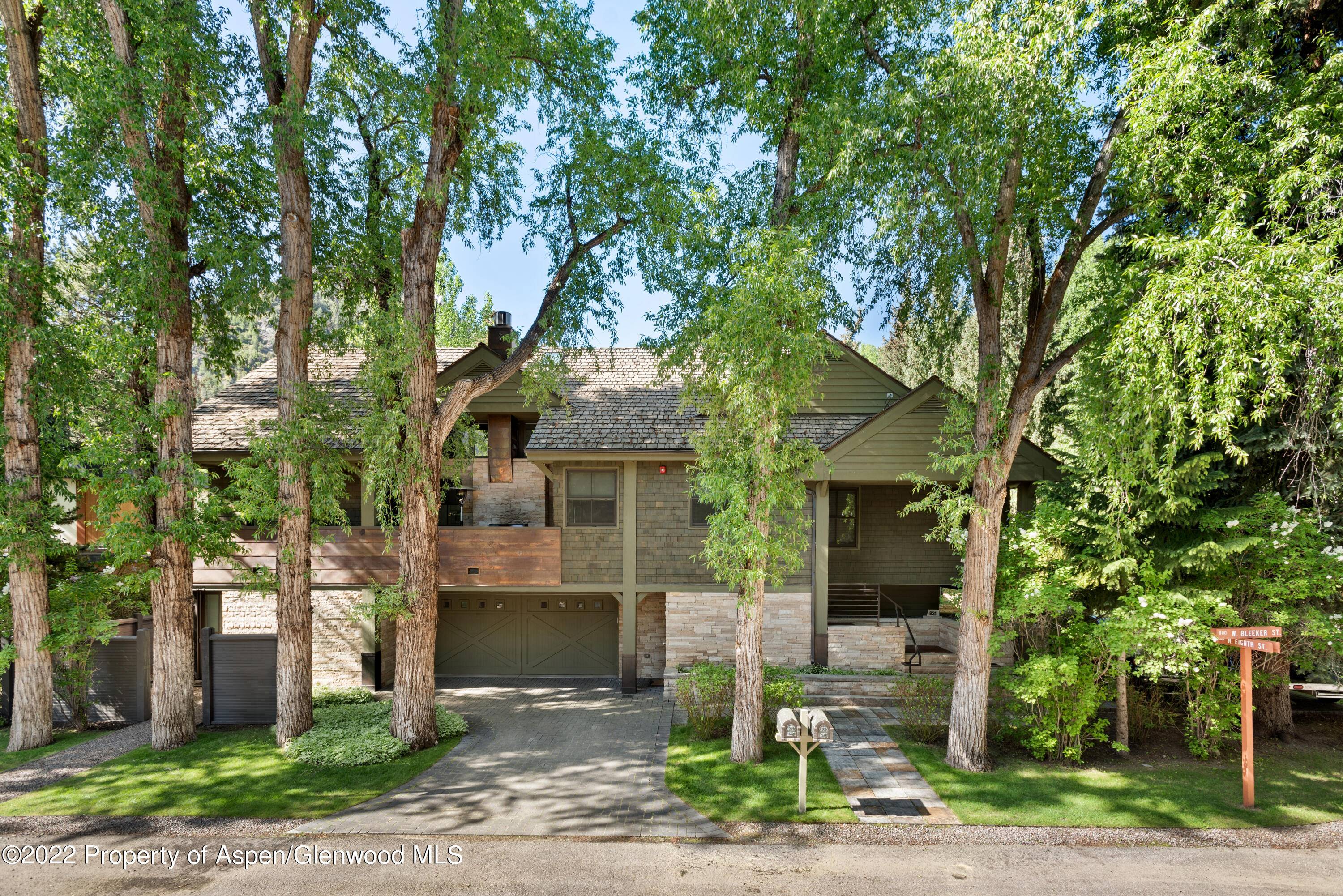 831 W Bleeker has a modern interior design unseen in Aspen.