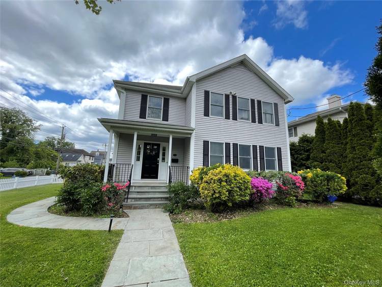 Very spacious renovated duplex with good flow, but feels like a single family with separate entrances.