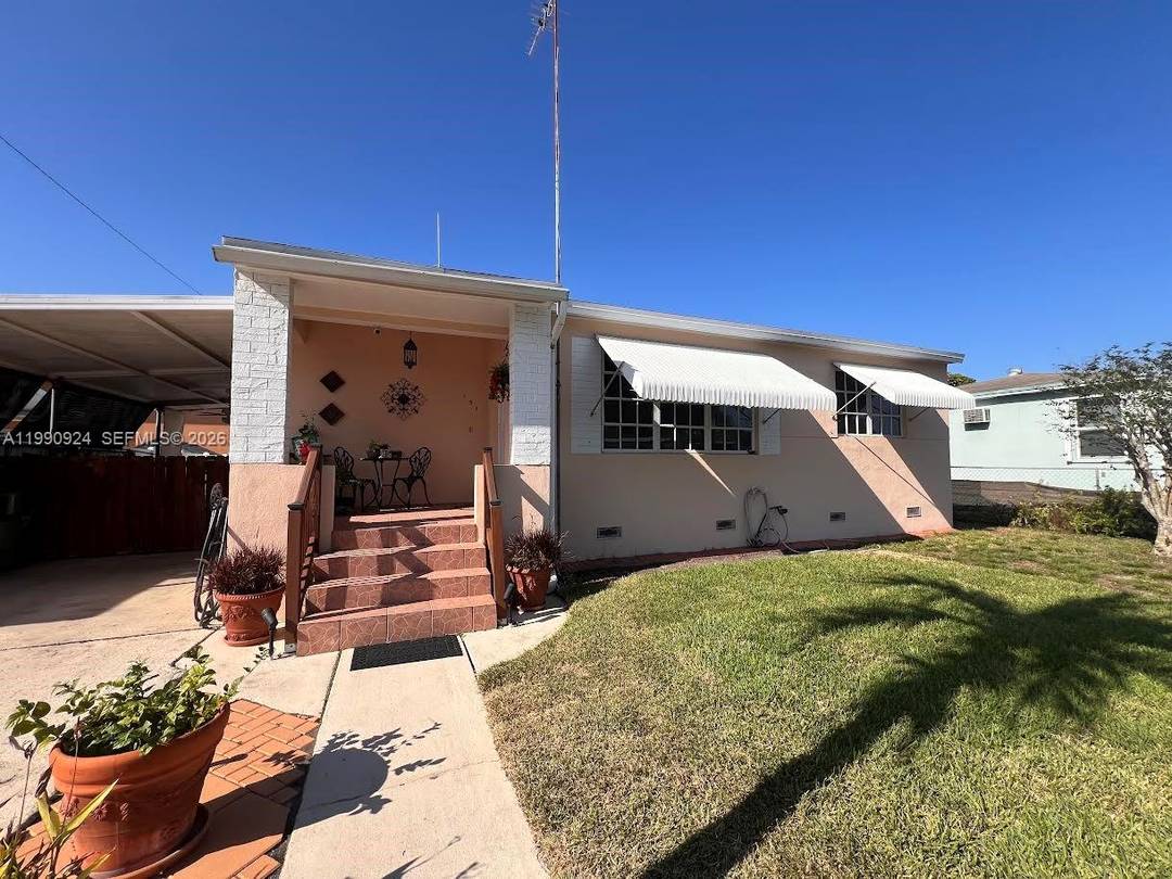 Fantastic opportunity in west Hialeah !