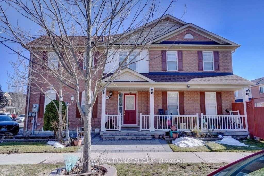Beautiful 1 Bedroom, 1 Washroom Basement Apartment with 1 Parking Spot in the Desirable Rouge Neighbourhood !