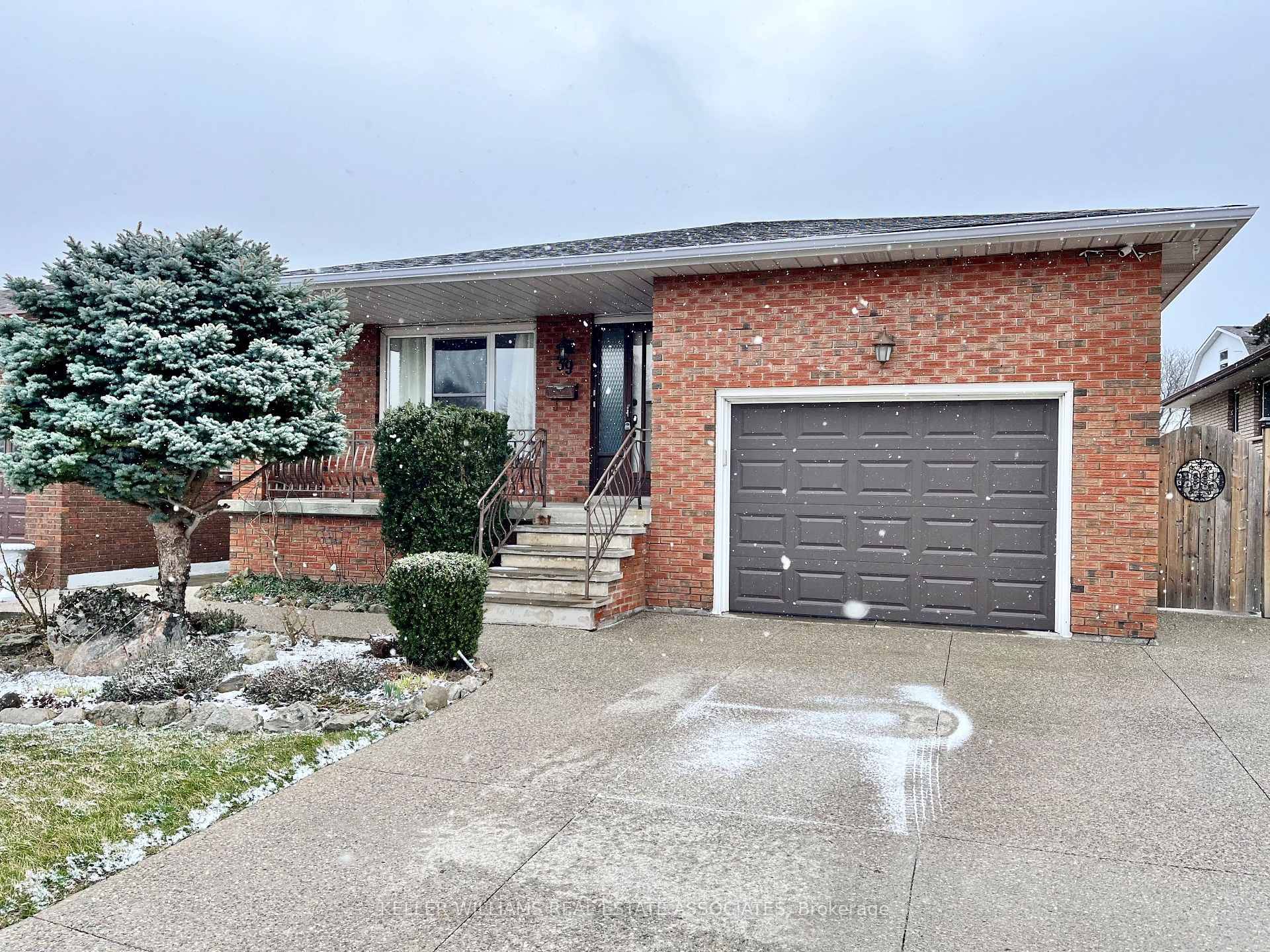 Location Is Key In This Quiet East Mountain Area.