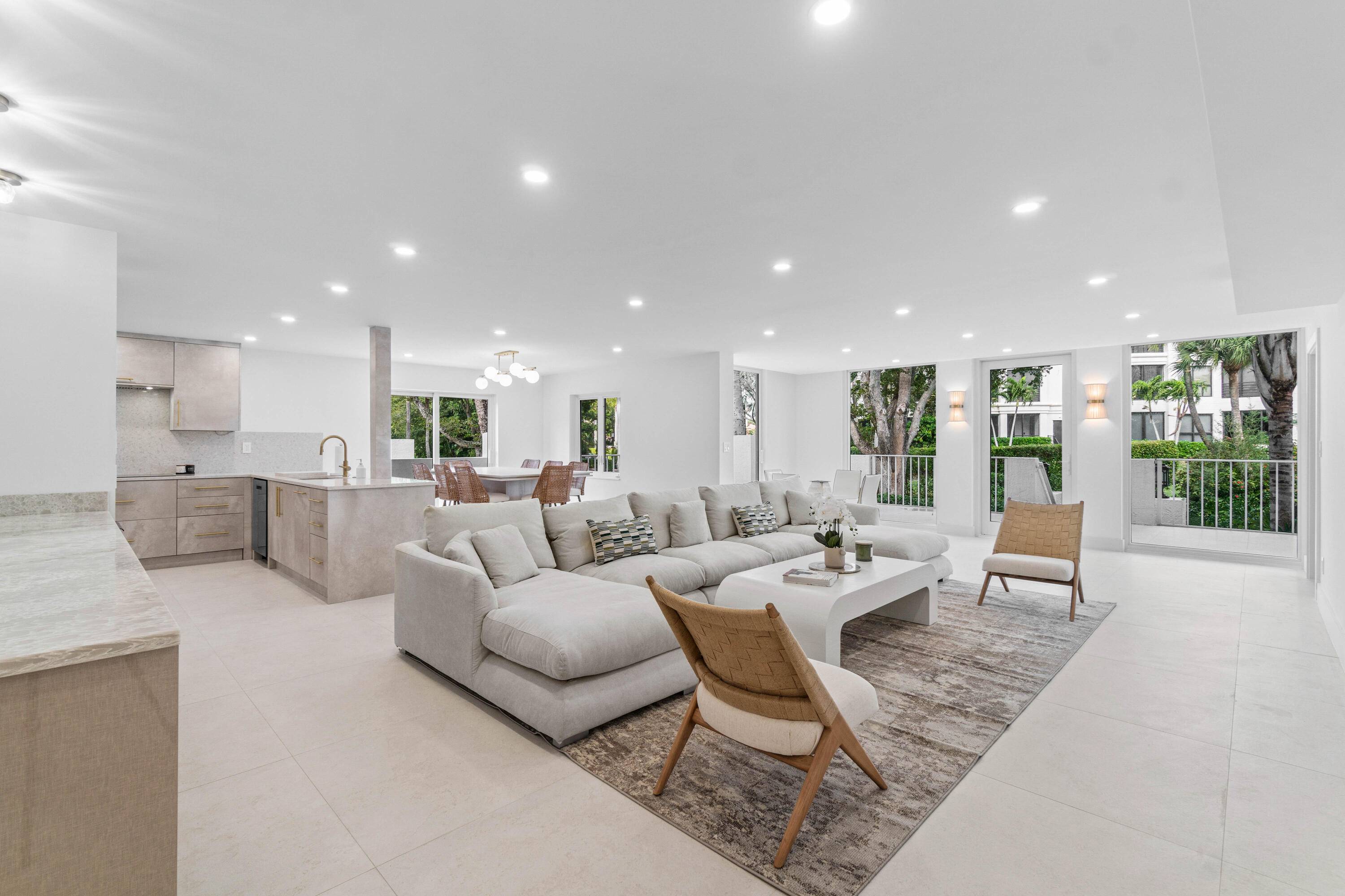 7369 Orangewood Lane Condo Palm Beach