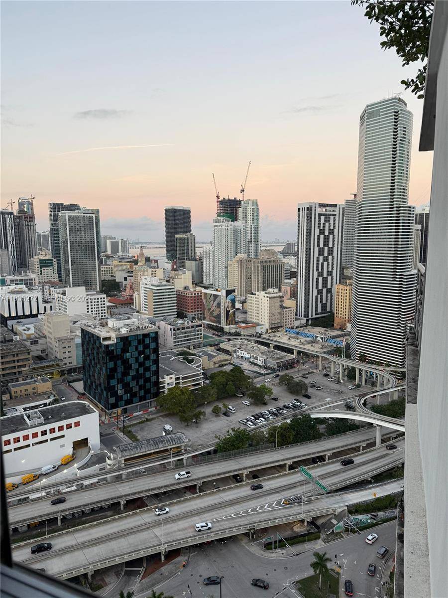 Excellent investment opportunity in one of Miami's fastest growing markets.