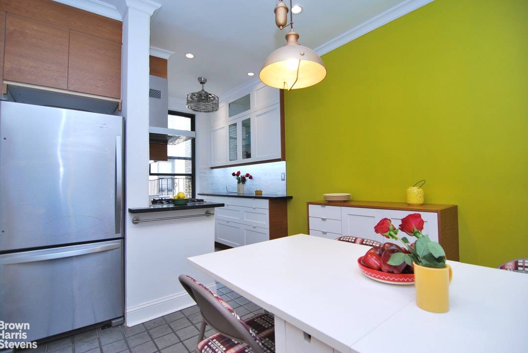WOW ! ! What a beautifully renovated apartment !