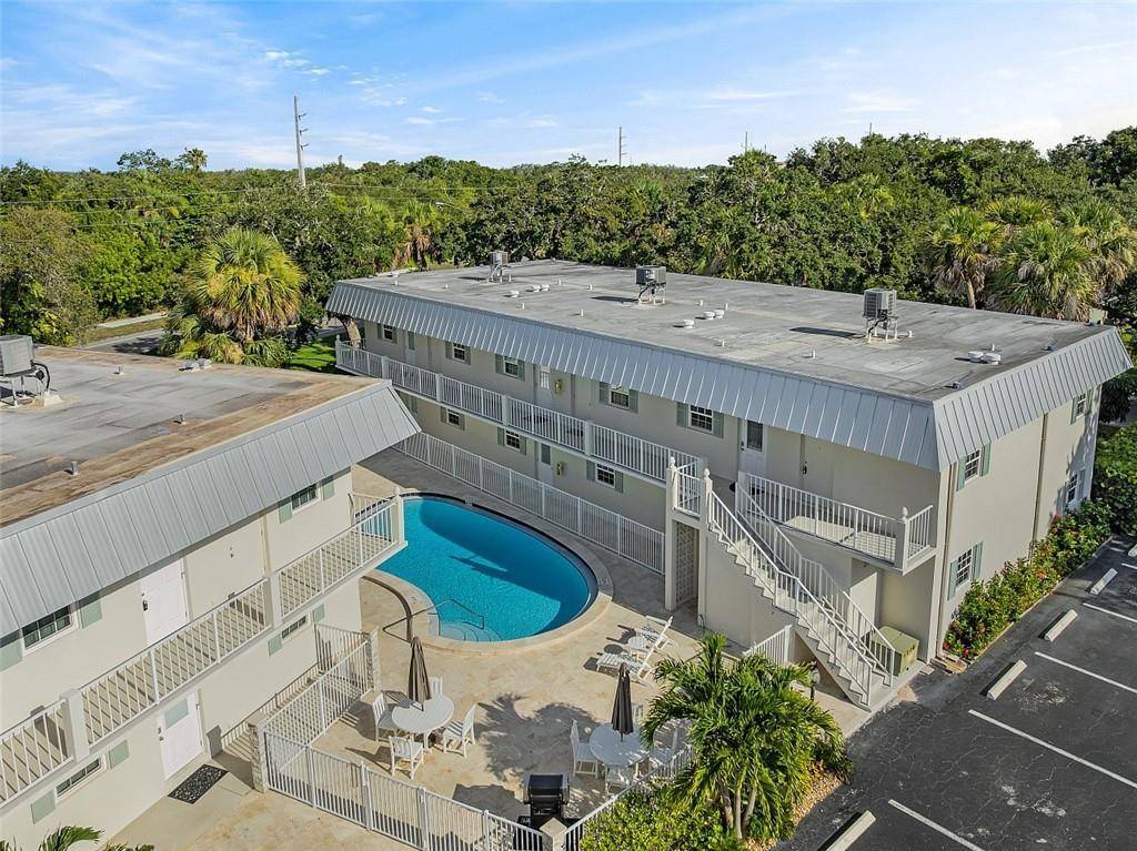 Discover coastal living at its finest with this beautifully appointed 2 bedroom, 2 bathroom villa, just a few blocks from the pristine shores of South Vero Beach.