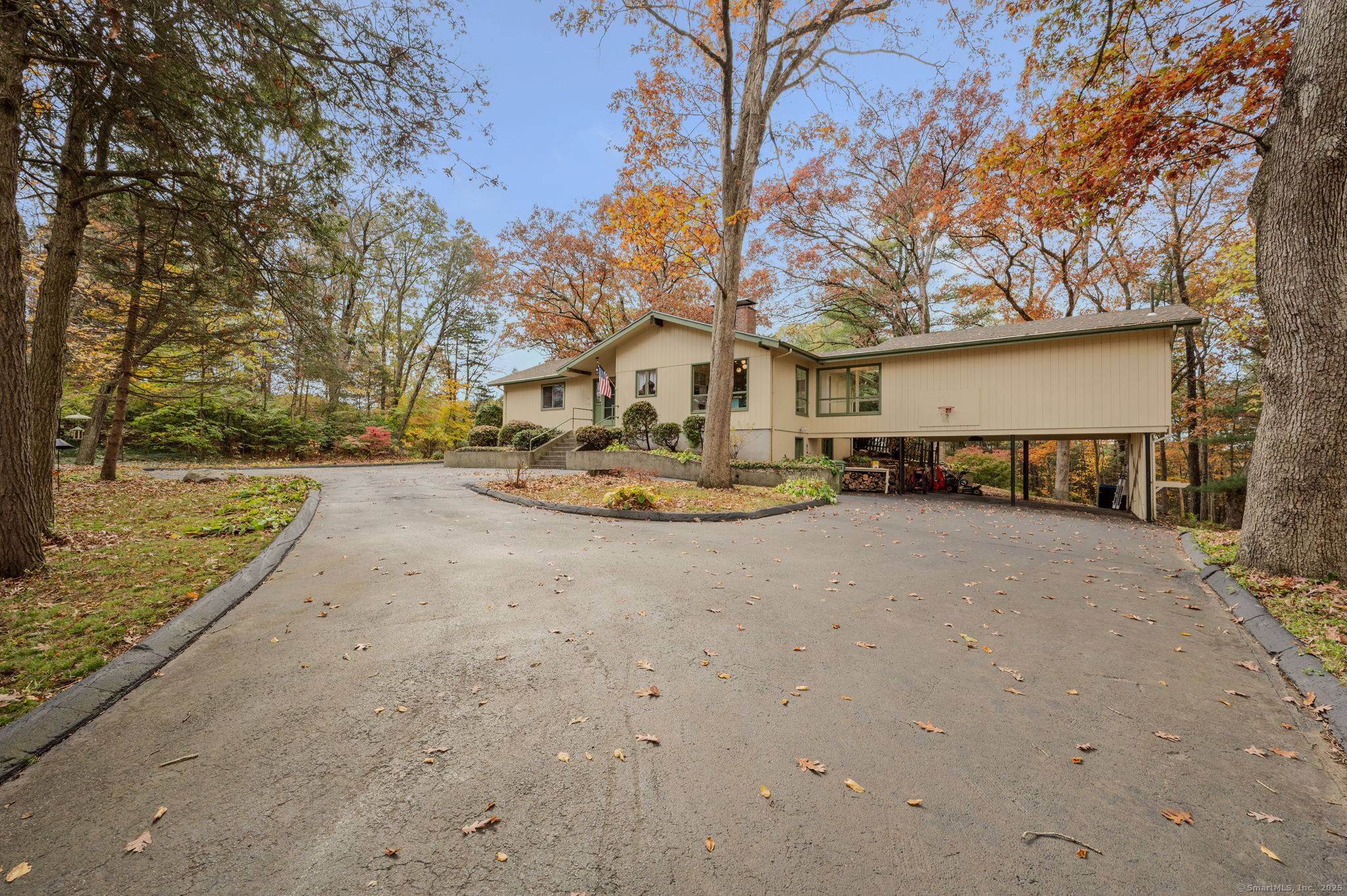 Highest and best offer due 11 4 at 6pm.