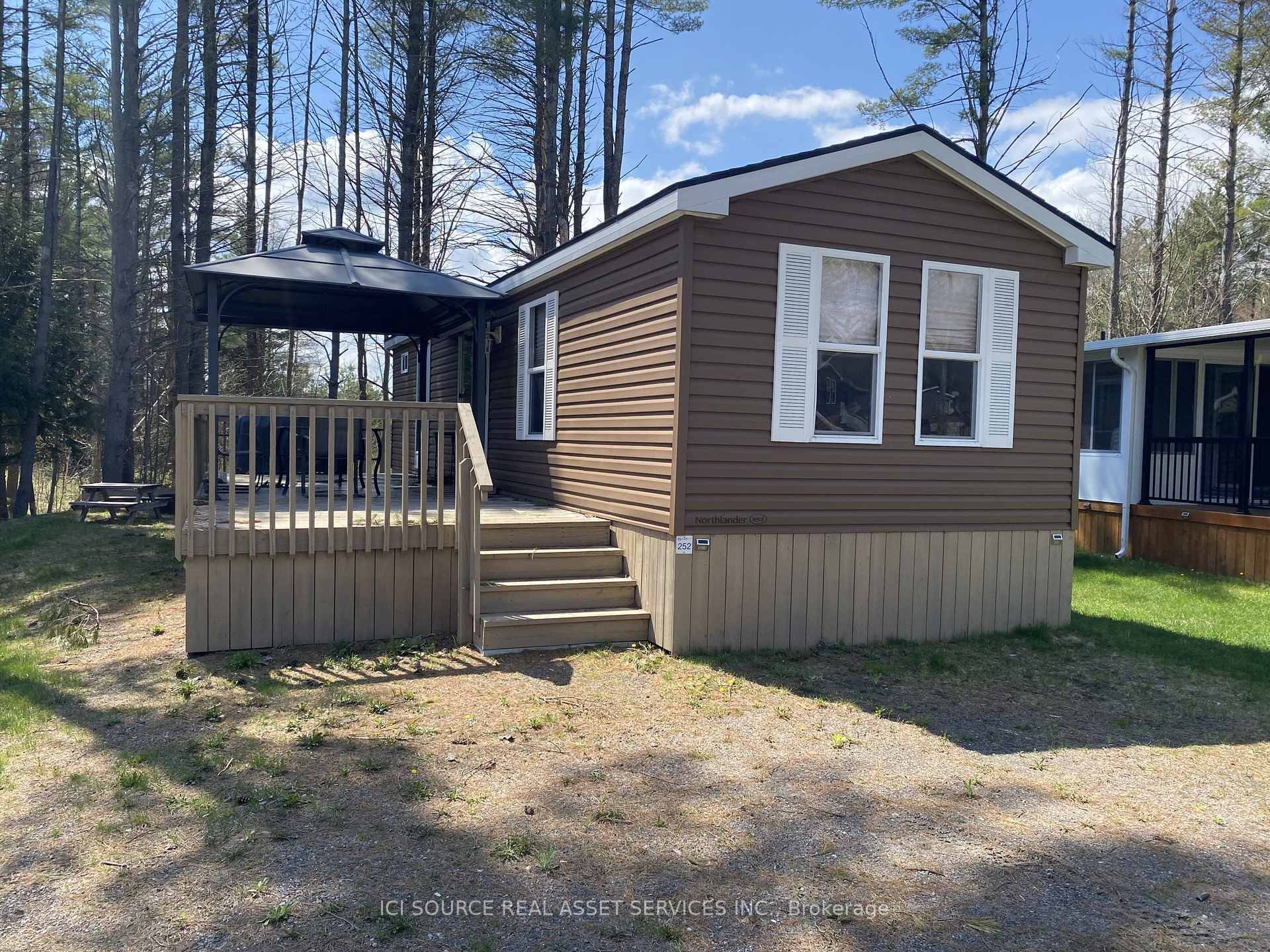 Nestled in the quiet wooded area of the resort expect plenty of privacy as your family has plenty of space to relax in between their resort adventures.