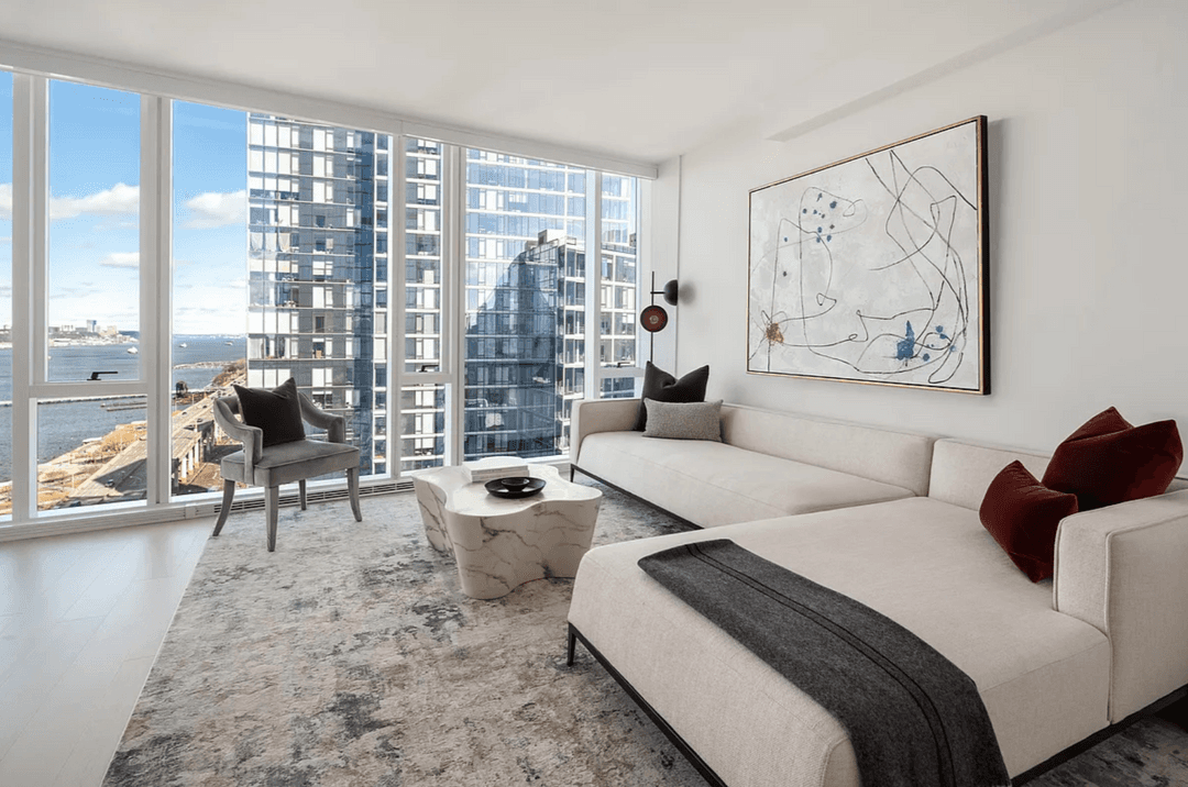 NEW TO MARKET ! ! Experience exceptional city living in this stunning 1600 sq.