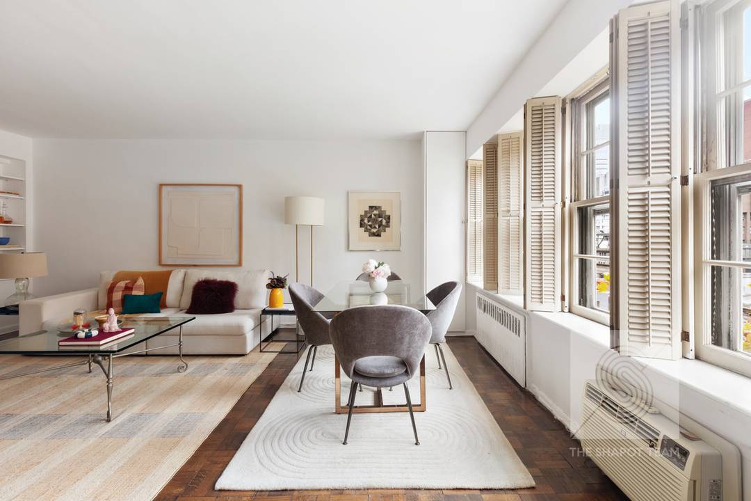 Endless Light and Panoramic Views !