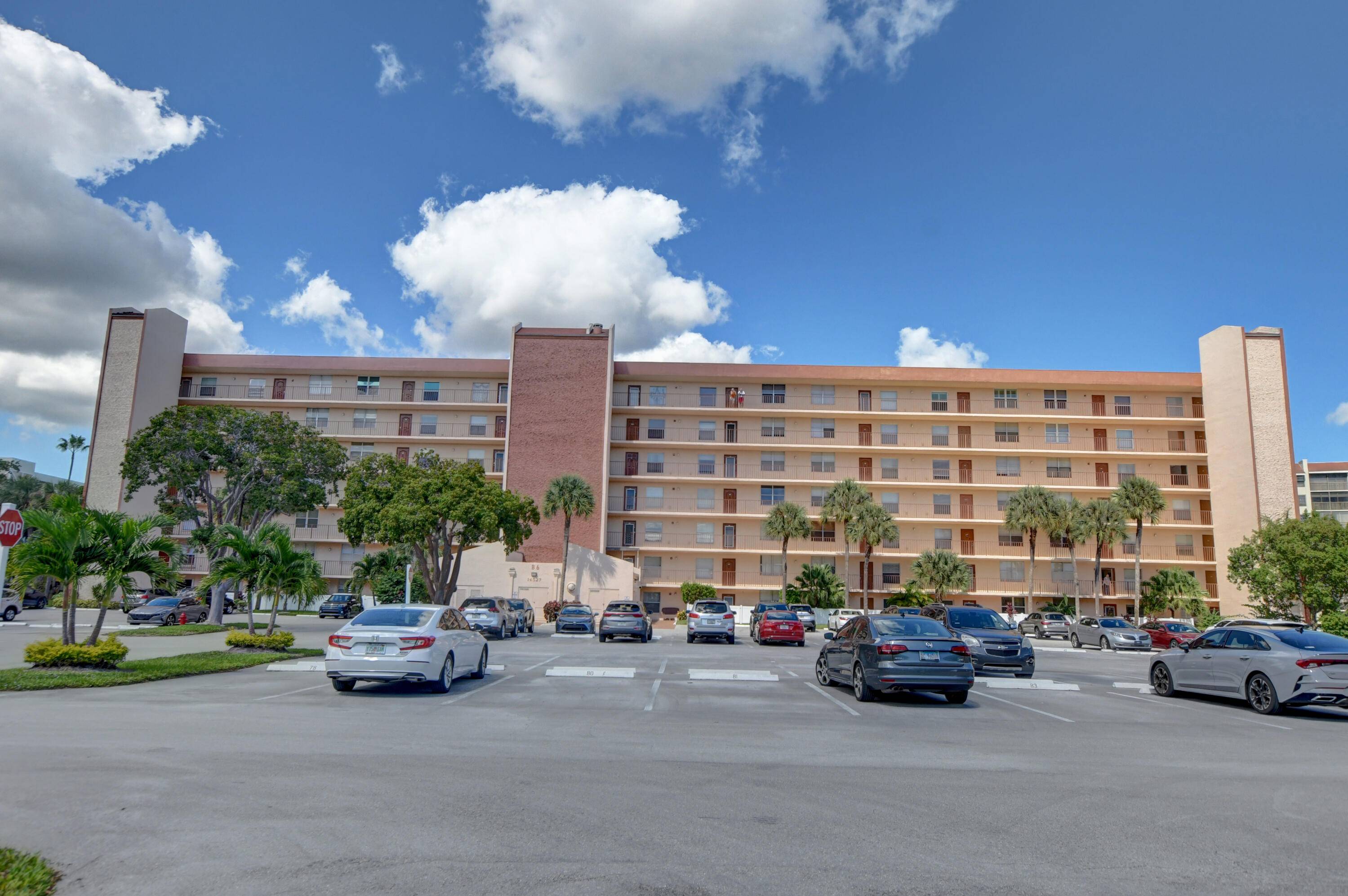 Beautifully renovated condo !
