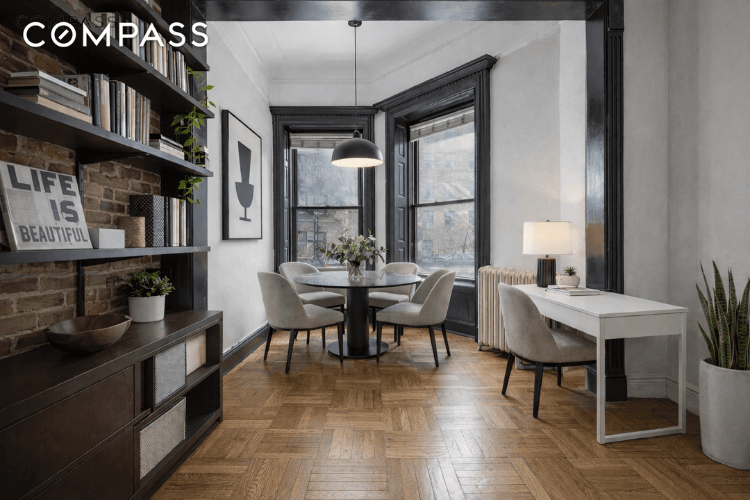 Located in an Upper West Side brownstone, this charming 1 bedroom seamlessly blends classic pre war character with modern comfort in one of NYC's most sought after neighborhoods.