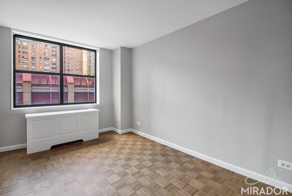 New York Tower is a 38 story luxury high rise at 330 East 39th Street in Murray Hill, exclusively represented by Mirador Real Estate.
