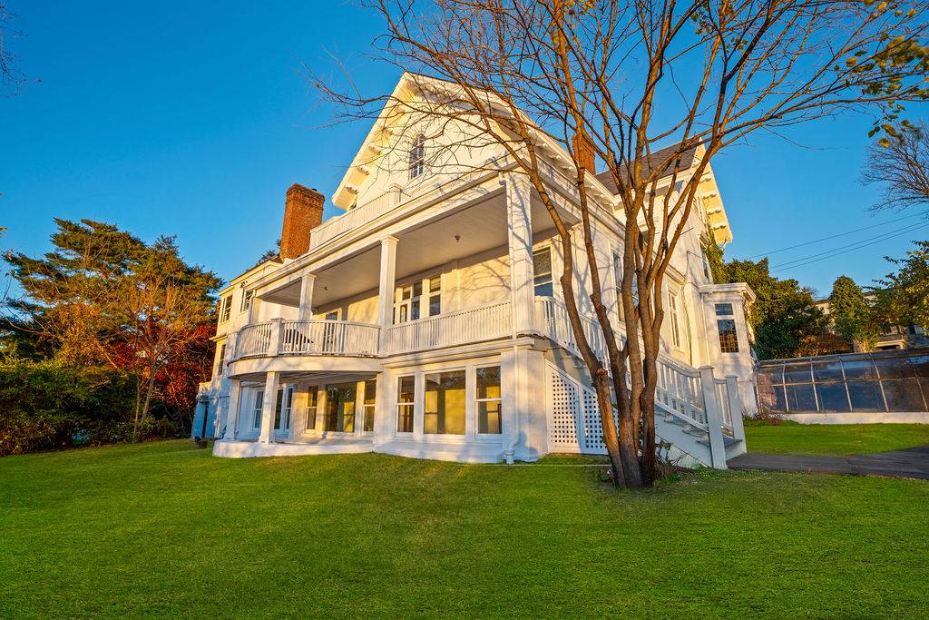 Discover a rare and exquisite Gold Coast estate, nestled in the prestigious Riverdale Historic District one of the few remaining neighborhoods in NYC where grand homes are surrounded by lush ...