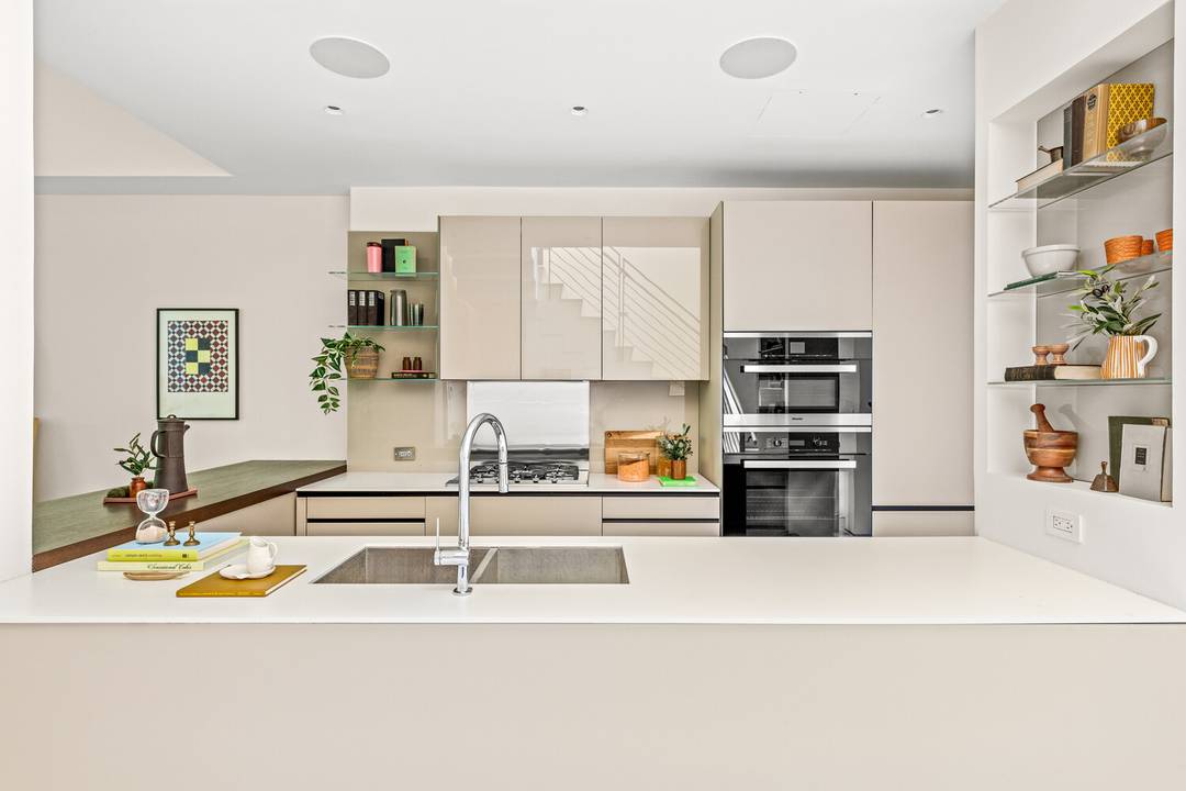 Located in the Treadwell Farm Historic District, 240 East 61st Street is a beautifully designed contemporary townhouse.