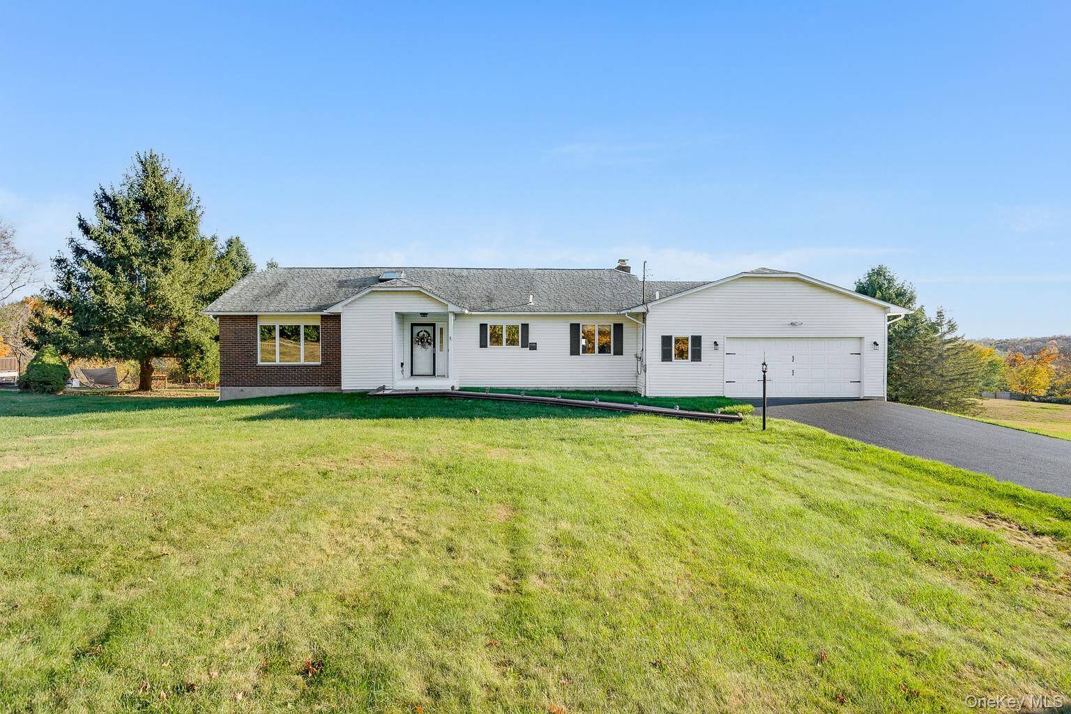 Welcome HOME to 198 Oswego Road a beautifully maintained 3 bedroom, 2 bath One level Ranch home on over 1 acre located in Union Vail, within the highly sought after ...