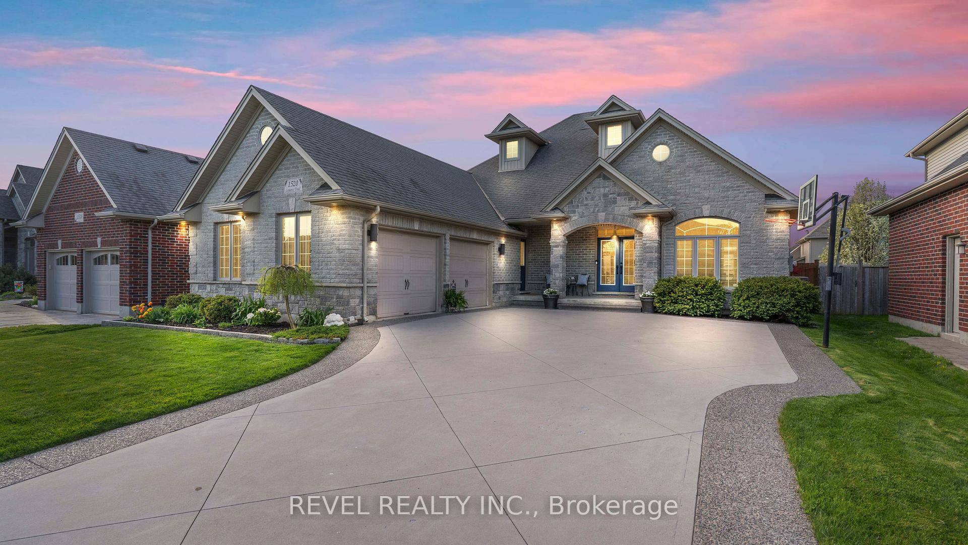 Welcome to 1520 Logans Trail a rare offering in sought after Riverbend !