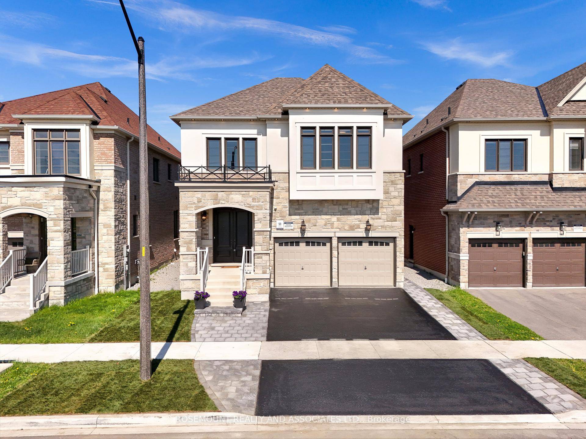 Step into a world of elegance with this meticulously upgraded 3170 sq ft home, boasting over 200, 000 in upgrades with LEGAL BASEMENT APARTMENT, Fronting on Ravine !