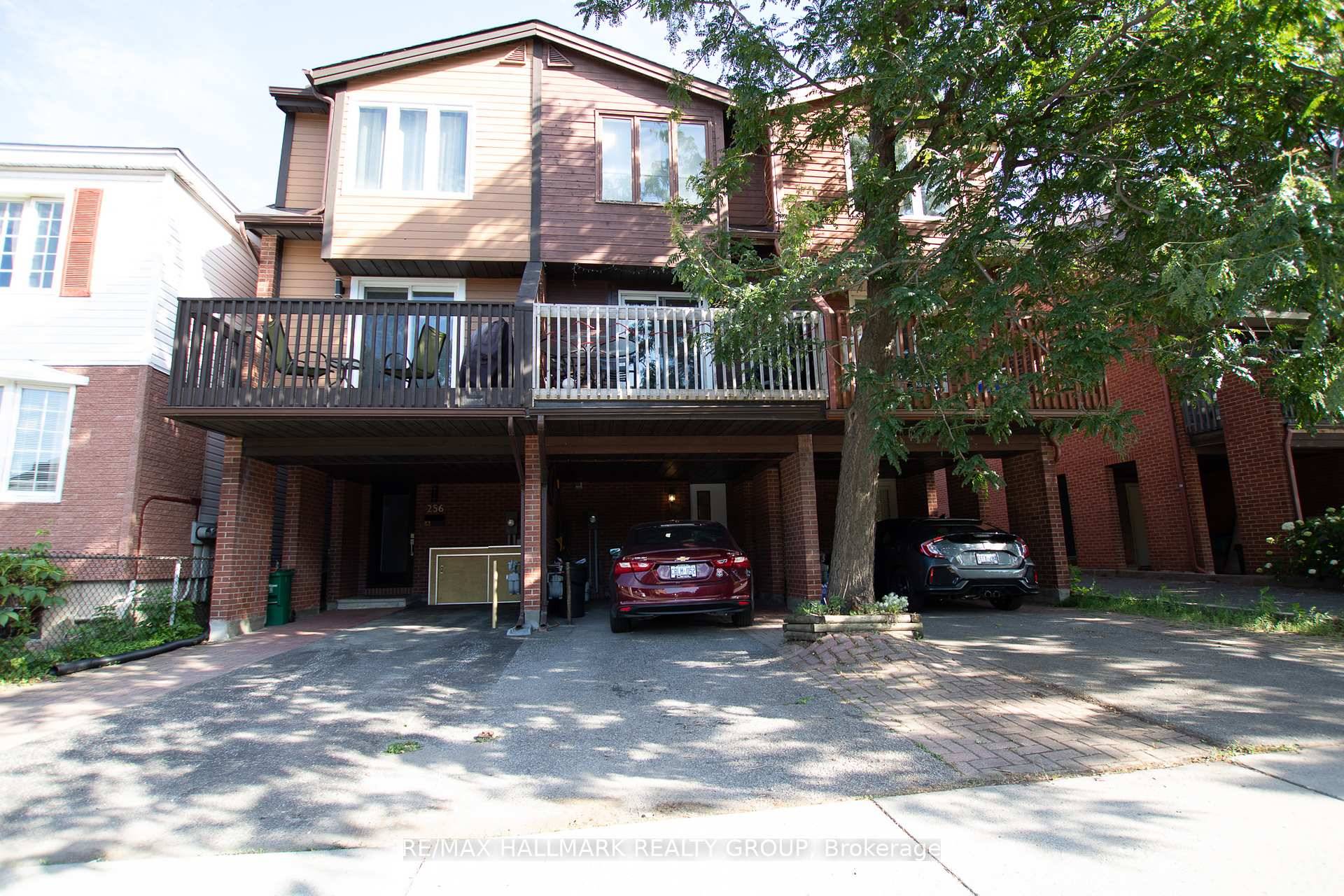 Welcome to 254 Bruyere St.