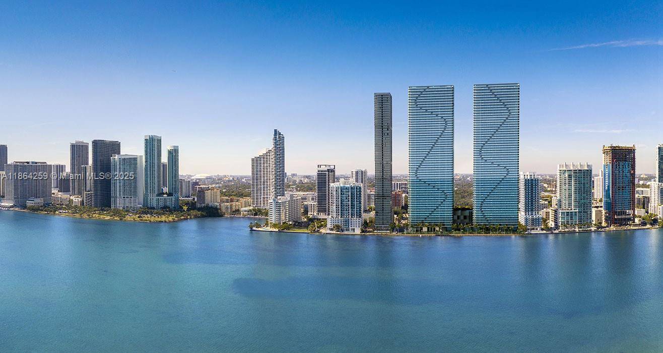 A brand new chapter of waterfront living begins at the 26th floor at Aria Reserve, Miami s most anticipated waterfront address.