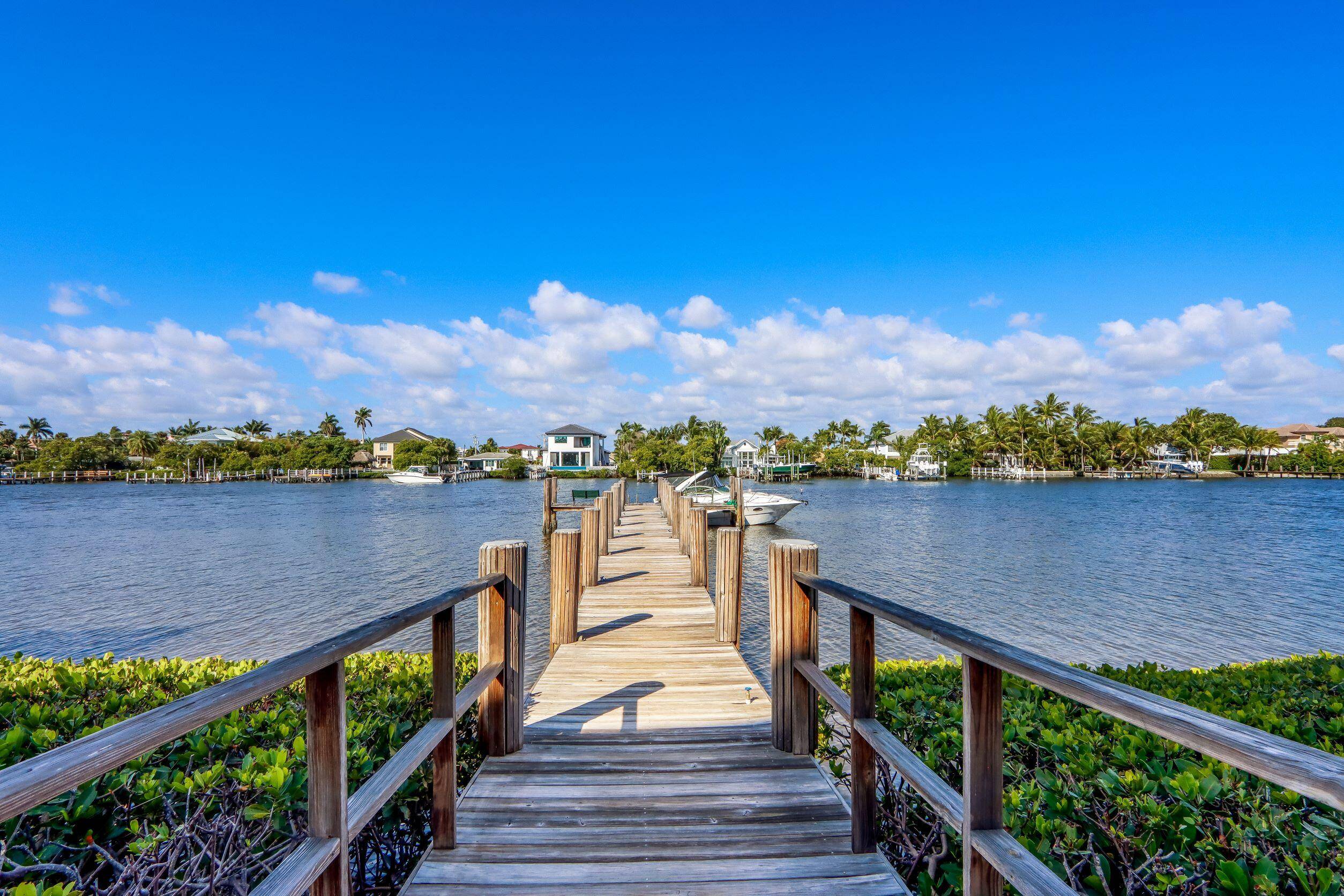 Just bring your boat to this newly updated direct Intracoastal 2 bedroom, 2 bathroom condo at Lakewood in South Palm Beach.
