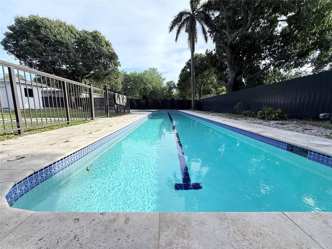 This charming property offers the perfect blend of comfort, space, and privacy in a peaceful and welcoming community.