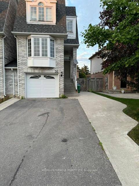Beautiful 3 bed 1 room, 3 washrooms Semi detached located in high demand area on a quiet Court.
