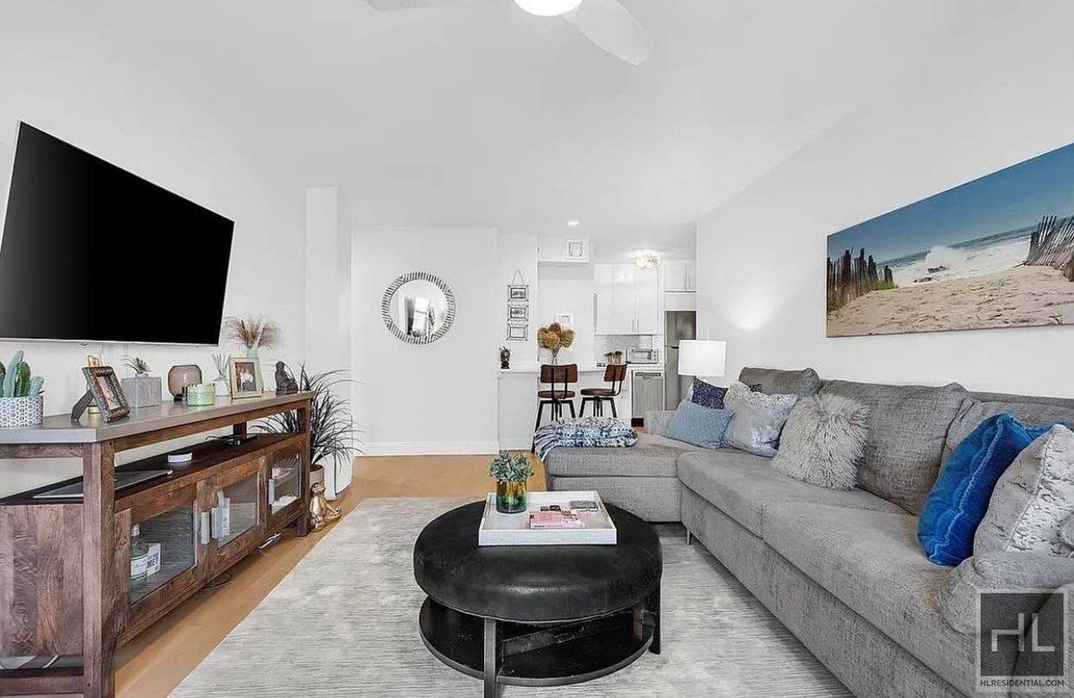 Description coming soon, please contact your Highline Residential agent for more information5 Air conditioning, Laundry Room