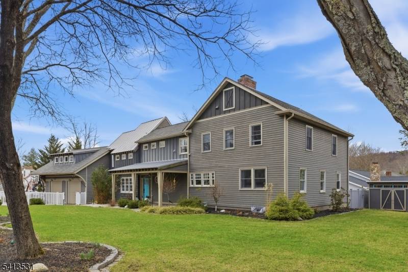 Gorgeous custom home in the perfect location for easy access to all that Mendham Boro has to offer !