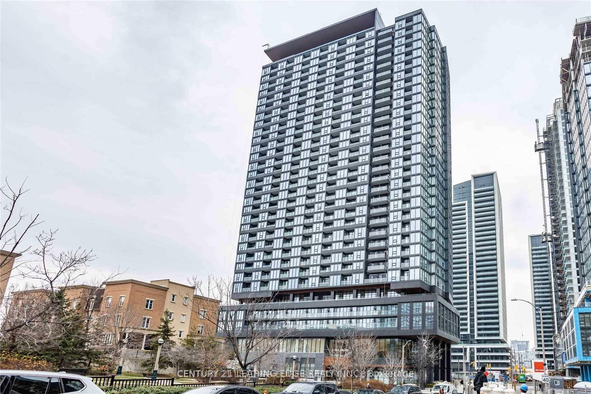 Your Search End Here ! Welcome To Zen King West This Brand New 1 Bedroom Den 2 Full Washroom Condo, Located In The Heart Of Liberty Village.