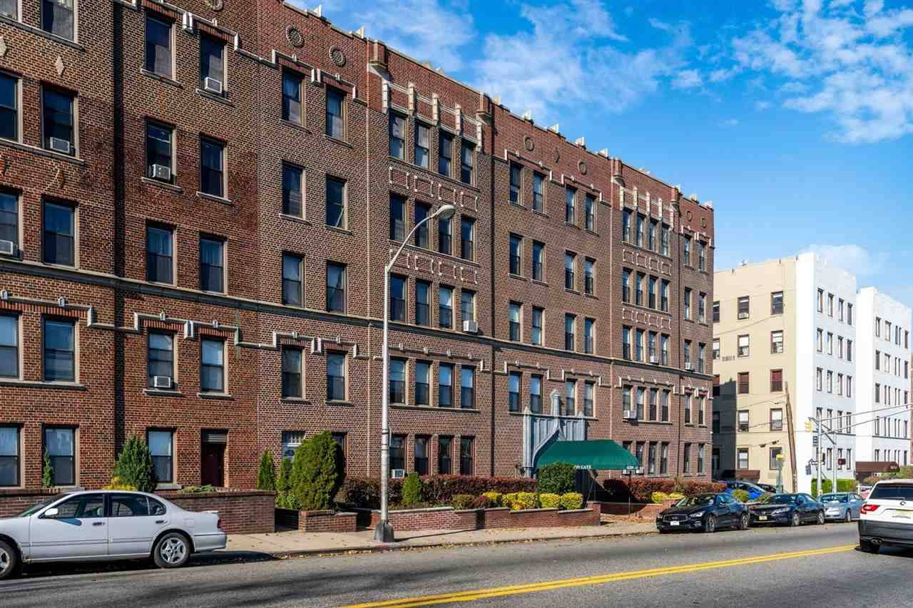 6209-6215 BLVD EAST Condo New Jersey