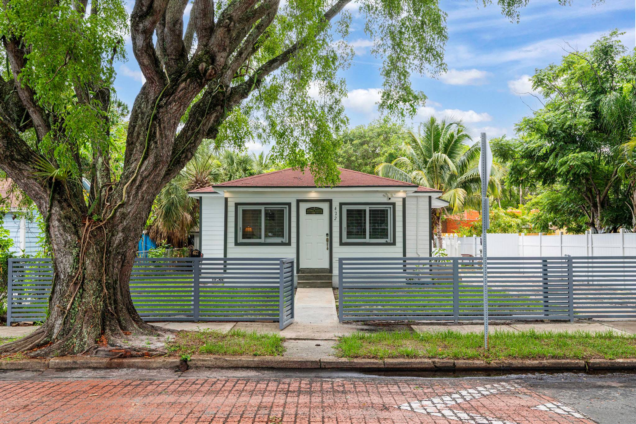 Seller paying 5K towards your closing cost !