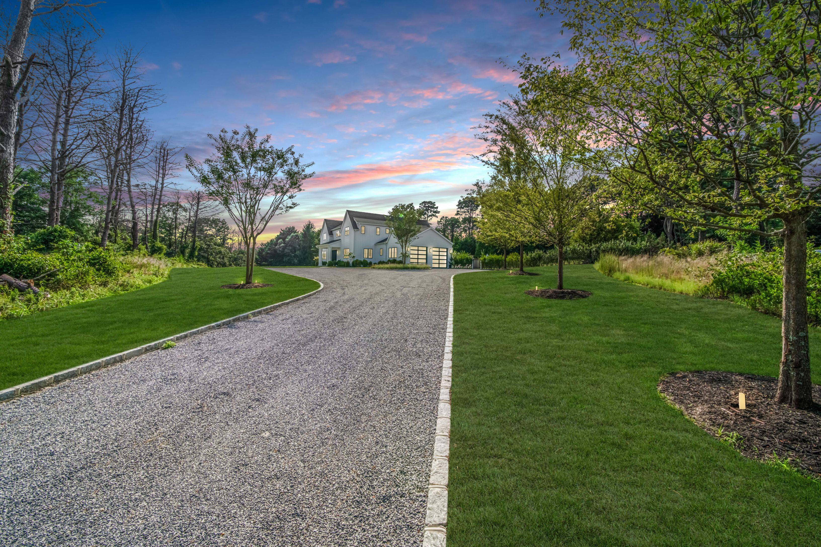 New Modern Farmhouse