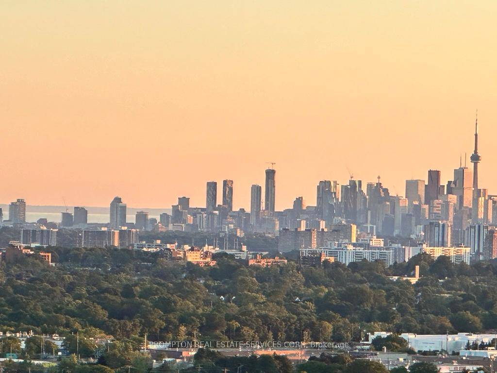 Stunning 3 Bedroom Southeast Corner Suite with Panoramic City Views !